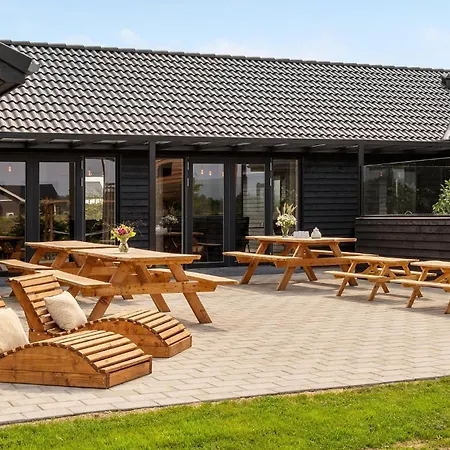 Holiday home Cozy In With Wifi *